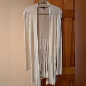Cable & Gauge White Ribbed Open-Front Cardigan